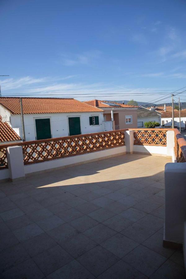O Pombal Acomodação com café da manhã Alcanena Exterior foto